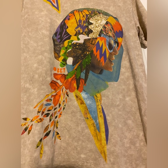 Obey T-Shirt - Picture 3 of 7
